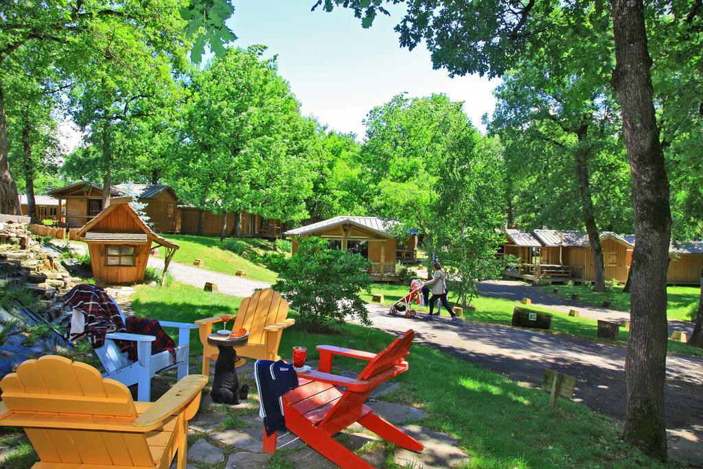 Albirondack Camping Lodge & Spa Екстер'єр фото